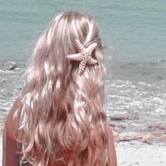 Bioluminescent Mermaid Tail, Blonde Mermaid Aesthetic, Mermaid Summer Aesthetic, Mermaid Asethic, Mermaid Aesthetic Hair, Mermaid Girl Aesthetic, Barbie Mermaidia Aesthetic, Mermaid Hair Aesthetic, Aquamarine Aesthetic