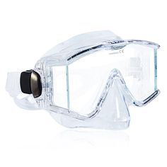 the clear goggles are designed for diving