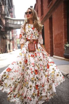 Couture Dior, Print Chiffon Maxi Dress, Printed Long Skirt, Fest Outfits, Maxi Dress Outfit, Mode Boho, Chiffon Fashion, Skirt Maxi, Half Sleeve Dresses