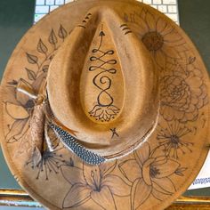 CUSTOM HAND BURNED Wide Brim Hat Branded Hat Flowers and Leaves Burned Hat Western Hat - Etsy Hand Burn, Felt Cowboy Hats, Felt Hats, Painted Hats, Western Hat, Hat Ideas, Western Hats, Flower Hats, Cowgirl Hats