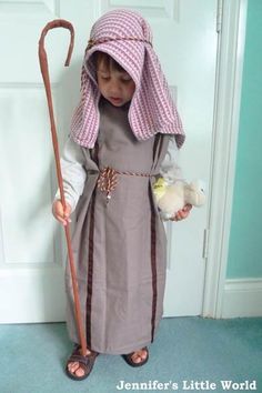 Nativity Dress Up Ideas, Shepard Costume Diy Kid, Shepard Costume, Homemade Nativity, Shepherd Outfit, Shepherd Costume, Joseph Costume, Sheep Costumes