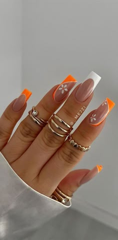 Orange Acrylic Nails, Fancy Nails Designs, Colorful Nails, Acrylic Nails Coffin Short, Summer Acrylic Nails, Short Acrylic Nails Designs, Orange Nails