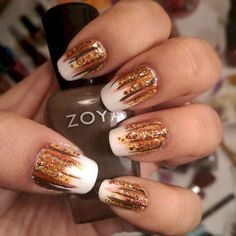 Thanksgiving Nails Color, Leaf Nails, Nail Art Cute, Fall Leaves Nail Art, Nails Art Ideas, November Nails