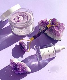 Lavender Perfume, Wow Photo, Violet Aesthetic, Herbivore Botanicals, Purple Vibe, Lavender Aesthetic, Body Polish, Purple Love, Diy Beauty Hacks