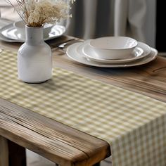 Wheat and Cream House Check Homespun Plaid Table Runner Placemat pattern 84 Table Runners And Placemats, Plaid Table Runner, Placemats Patterns, Table Runner And Placemats, Rustic Farmhouse Style, Farmhouse Rustic, Retro Mid Century, Size Pattern, Country Style