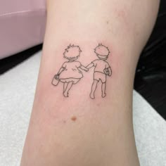 Ponyo Inspired Tattoo, Ponyo Couple Tattoo, Studio Ghibli Ponyo Tattoo, Matching Tattoos Ghibli, Studio Ghibli Couple Tattoo, Ponyo Matching Tattoos, Ponyo Tattoo Design, Spam Musubi Tattoo, Ghibli Tattoo Ponyo