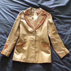 From 50s - 70s Cowboy Style Jacket Worn To Perfection Beautiful Condition Tan And Brown No Clue How Much This Was Originally. Make An Offer 70s Cowboy, Cowboy Style, Genuine Leather Jackets, Vintage Western, Leather Jackets, Clue, Cowboy, Genuine Leather, Jackets & Coats