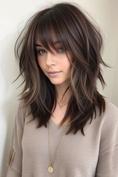 28+ Medium Hairstyles Ideas for Women 4 Haircut With Volume, Layered Medium Haircuts, Rich Girl Hair, Choppy Layered Haircuts, Shaggy Cut, Brown Hair With Lowlights, Fall Haircuts, Chop Chop, Effortless Hairstyles