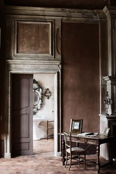 Chateaux Interiors, French Chateau, French Doors Interior, French Interior, French Decor, French House, Beautiful Interiors, Color Themes, Architecture Details