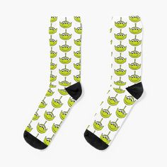 Super soft all-over printed knit socks with extra cushioning in the sole. Suitable for men and women. Alien Socks, Toy Story 1995, Toy Story Alien, Disney World Trip, Knit Socks, Socks For Sale, Toy Story, Aliens, Knitting Socks