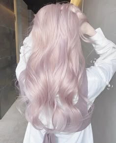 Pale Pink Hair, Light Pink Hair, Pink Blonde Hair, White Hair Color, Lilac Hair, Dyed Hair Inspiration, Pretty Hair Color, Hair Color Pink