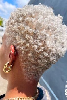 Finger Coils Short Natural Hair, Short 4c Hairstyles, Finger Coils Natural Hair, Short Black Natural Hairstyles, Coiling Natural Hair, Grey Hair Journey, Inspiring Hairstyles