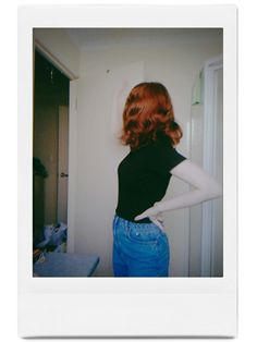 70s Redhead, Aesthetic Redhead, 1982 Aesthetic, Donna Pinciotti Aesthetic, Lily Evans Outfit Aesthetic, Redhead Aesthetic Faceless, Barbara Gordon Aesthetic, Redhead Aesthetic, Pastel Ombre