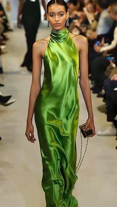 Dress Code Wedding, Brandon Maxwell, 2019 Fashion, 가을 패션, Satin Dress, Green Fashion, Satin Dresses, Silk Dress