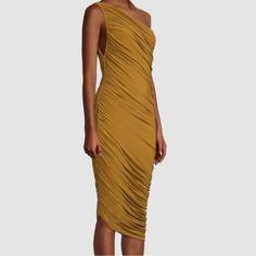 Norma Kamali Diana Women's Gold Mocha Ruched One-Shoulder Dress Size M/38 New With Tags Original Cost $205 Pull-On Style With Interior Bodysuit Asymmetric Hem 95% Polyester/5% Spandex (Very Stretchy) Hand Wash Imported Yellow One-shoulder Dress, Yellow One-shoulder Dress For Night Out, Yellow Ruched Evening Dress, Yellow One-shoulder Fitted Maxi Dress, Yellow Fitted One-shoulder Maxi Dress, Yellow Draped Ruched Dress, Yellow Draped Dress With Ruched Details, Yellow Ruched Maxi Dress For Party, Fitted Yellow Ruched Dress