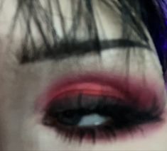 Makeup Ideas Fun Eyeshadows, Emo Red Makeup, Valentines Grunge Makeup, Black And Red Emo Makeup, Simple Goth Eyeshadow, Gothic Make Up Looks, Red Eyeshadow Grunge, Dark Valentines Day Makeup, Dark Red And Black Makeup