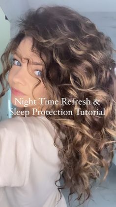 Ali Noskowiak | Simplified Wavy (or curly) Refresh Routine This is a simplified routine to add back both definition and volume that may have been lost... | Instagram Wet Hair Curls, Lus Brands, Sleeping With Wet Hair, Irish Sea Moss, Bounce Curl, Wavy Hair Care, Sea Moss Gel, Healthy Hair Journey, Clip Hairstyles