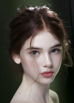 Fair Skin Aesthetic, Freckled Skin, Russian Female, Make Makeup, Beauty Shots, Natural Face, Pale Skin, Makeup Application, Fair Skin