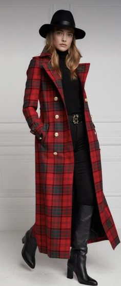 Tartan Coat, Tweed Outfit, Tartan Fashion, Holland Cooper, Christmas Plaid, Plaid Coat, Red Tartan, Camel Coat, Red Coat