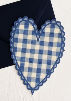 A heart shaped card in blue gingham print. Flat Gifts To Send In The Mail, Cute Love Cards, Tall Illustration, Tulip Drawing, Invite Design, Holiday Cards Handmade, Blue Illustration, Silhouette Cards, Blue Valentine