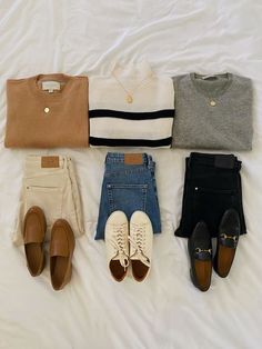 Lilly And Grant, 3 3 3 Outfits, Good Style Outfits, Aethstetic Clothes, Outfit Simple Casual, Fall Outfits Simple, Elegant Fall Outfits, Ootd Flatlay, Flatlay Clothes