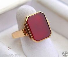 Rings For Boys, Ruby Ring Designs, Mens Ruby Ring, Men Signet Ring, Latest Gold Ring Designs, Stone Ring Design, Male Jewelry, Fancy Jewelry Necklace, Modern Gold Jewelry