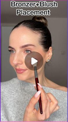 Bronzer Application Tutorial, Bronzer Makeup Tutorial, Where To Apply Blush, Bronzer Tutorial, Bronzer Tips, Bronzer Application, Blush Tutorial, How To Apply Blusher, How To Apply Bronzer