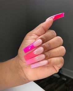 Nail Suggestions, Instagram Application, Pink Nail, Luxury Nails, Birthday Nails, Nails Toes, Coffin Nails Designs