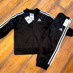 Brand New With Tags Never Worn Sporty Fitted Adidas Sets, Adidas Casual Sportswear Sets, Black Cotton Playwear Sets, Adidas Black Fitted Sets, Fitted White Adidas Sets, Fitted Black Adidas Sets, Casual Black Playwear Sets, Adidas Sporty Playwear Sets, Adidas White Long Sleeve Set