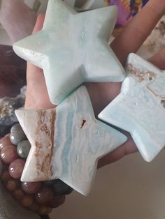 Crystal Alter, Caribbean Calcite, Rose Quartz Healing, Blue Calcite, Crystal Stars, Crystal Meanings, Happy Heart