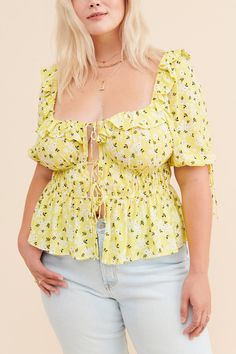 Rent Chrysanthemum Tie-Front Top from Nuuly. Pick 6 items for $98/month. Free shipping + returns. Floral Print Crop Top, Lemon Dress, Tie Front Blouse, Summer Blouses, For Love & Lemons, Love And Lemons, Floral Crop Tops, Floral Print Tops, Front Tie Top