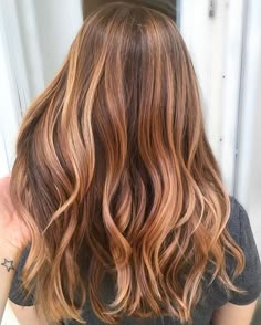 Amber Highlights, Honey Brown Hair, Long Face Hairstyles, Blonde Tones, Brown Hair Balayage, Have Inspiration, Brown Blonde Hair