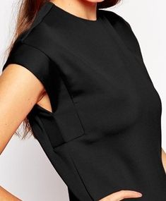 Áo Blu, Detail Couture, Tops Blouse, Clothing Details, 2020 Fashion, Sewing Clothes, Fashion Sewing, Fashion Details, Fashion Tops