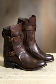 Women's Overland Riley Leather Boots | Overland Luxury Leather Ankle-high Work Boots, Luxury Casual Work Boots For Fall, Cheap Leather Boots With Buckle Closure, Ladies Leather Boots Winter, Flat Boots Work, Dress Boots For Work, Autumn Shoes Women Boots, Low Casual Boots, Swade Womans Work Boots