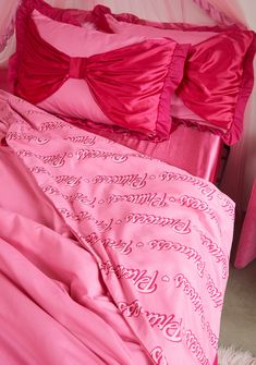 base|pink Cute Queen Bedding, Bright Pink Room, Pink And Red Room, Pink Y2k Room, Pink Dorm Room Aesthetic, Y2k Bedroom Decor, Hot Pink Room Decor, Dorm Room Pink, Pink Toddler Rooms