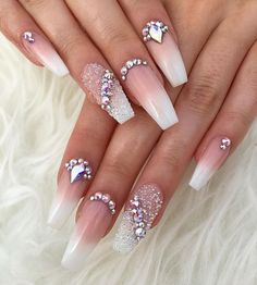 Moms Nails, 15 Nails, Diamond Nail Designs, Ombre Nail Art Designs, April Nails, Sky Nails, Graduation Nails, Nails Design With Rhinestones, Nail Art Ombre