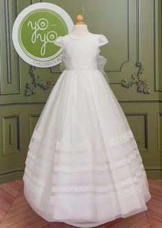 First Holy Communion Dress - Vestido de Primera Comunión – YoYo Boutique Communion Headpiece, Girls First Communion Dresses, Boys First Communion, Holy Communion Dresses, First Communion Dress, First Communion Dresses, Communion Dresses, Christening Gowns, First Holy Communion