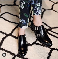 Monkstraps for women who mean business Black Oxfords, Spring Style, Wide Straps, Style Retro, Spring Fashion, Ankle Strap, Stiletto Heels