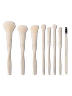 PRICES MAY VARY. 8 DIFFERENT BRUSHES: Create any glam look you could imagine with this set of essential beauty brushes SOFT BRISTLES: Made with ultra-soft bristles, these brushes apply product like a dream PRO CORE KIT: Every brush you need to create an unforgettable glam PRO CORE KIT: Every brush you need to create an unforgettable glam ERGONOMIC HANDLES: Easy to hold for maximum comfort CRUELTY-FREE: Leaping Bunny Approved Best Cheap Makeup Brushes, Make Up List To Buy, Makeup Brush Set Aesthetic, Amazon Must Haves Beauty, Make Up Wishlist, Makeup Wishlist Ideas, Best Brushes For Makeup, Make Up Brushes Aesthetic, Birthday Wishlist Aesthetic