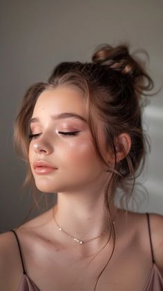 27 Prom Makeup Look Ideas That Are Trending Right Now Makeup For Evening Party, Minimalistic Prom Makeup, Soft Glam Makeup With Eyeliner, Bridal Makeup Light Brown Eyes, Simple Eye Makeup Hazel Eyes, Mackup Ideas For Prom, Natural Makeup For Formal Event, Prom Natural Makeup Looks, Brown Eyes Prom Makeup