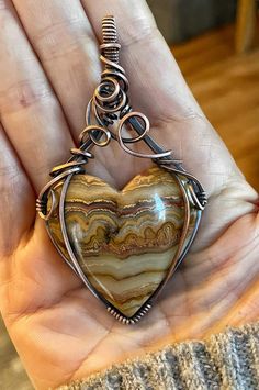 Stone Wrapping, Wire Work Jewelry, Work Jewelry, Wire Weaving, Stone Heart, Wire Work, Pendant Rings