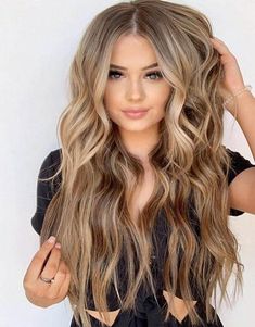 Hair Color Caramel, Gorgeous Hairstyles, Long Locks, Hair Color Balayage, Long Hairstyles, Hairstyles Ideas, Fair Skin, Light Brown Hair