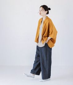 Japanese Simple Outfit, Japanese Style Women Outfit, Modern Japanese Fashion Women, Japanese Street Style Minimalist, Japanese Linen Fashion, Uniqlo Fits, Muji Style Fashion, Short People Outfits