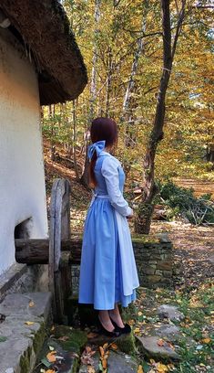 Belle's Blue Dress. Belle's Adult Dress. Cosplay - Etsy Diy Dress Costume, Belle Costume Blue Dress, Sweet Halloween Costumes, Disney Cosplay Women, Blue Dress Costume Ideas, Belle Beauty And The Beast Costume, Blue Dress Halloween Costumes, Belle Outfit Ideas Disney, Belle Costume Women