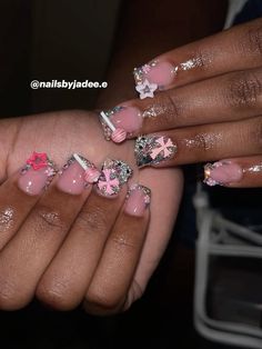 Short Junk Nail Designs, Junk Nails Bling, Atl Nails, Junk Nails Short, Short Nails With Charms, Pink Junk Nails, Nail Designs Bling, Girls Nail Designs