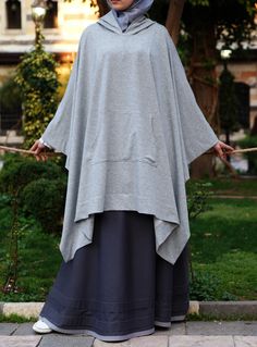 Estilo Hijab, Long African Dresses, Hijab Fashionista, Islamic Dress, Hooded Poncho, Muslim Fashion Dress, Hijab Chic