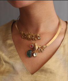 Small Choker Necklace Indian Gold, Choker Necklace Designs Gold Indian, Nizam Jewellery, Western Necklace, Modern Gold Jewelry