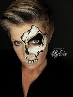 Halloween Face Paint For Adults, Halloween Face Paint Adult, Scary Face Painting, Creepy Face Paint, Scary Face Paint, Skeleton Face Paint, Adult Face Painting, Skull Face Paint, Homemade Face Paints