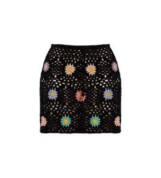 Make a statement with our Vivi Crochet Mini Skirt. Black crochet skirt with a combination of colored flowers and adjustable. Produced in a sustainable factory and handmade by Peruvian artisans. Vivi Crochet, Black Crochet Skirt, Crochet Mini Skirt, Mini Skirt Black, Beach Wear Outfits, Flower Skirt, Colored Flowers, Crochet Skirt, Black Flowers