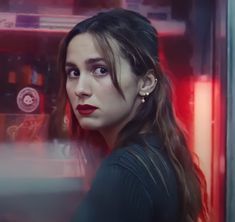 lexi howard euphoria season2 maude apatow Lexi Hairstyle Euphoria, Lexi Howard Makeup, Lexi Euphoria Aesthetic, Lexi Euphoria Icon, Lexi Howard Icons, Maude Apatow Euphoria, Maude Apatow Icons, Lexi Howard Aesthetic